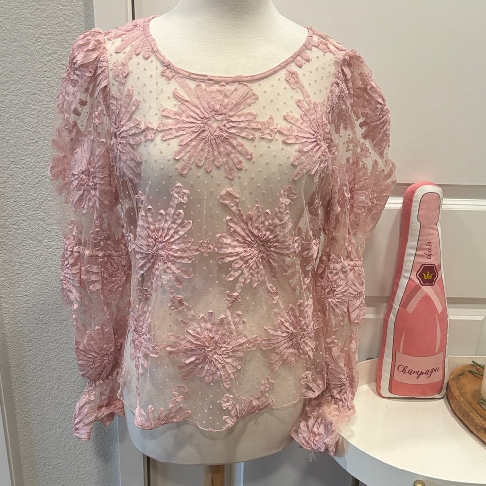 GUC Eva Franco Sheer Pink Floral Blouse